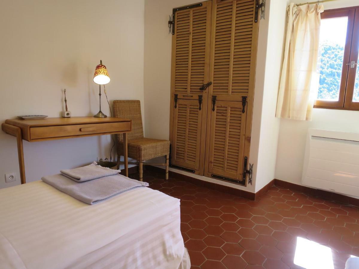 Les Figaires Villa L'Escarene Buitenkant foto